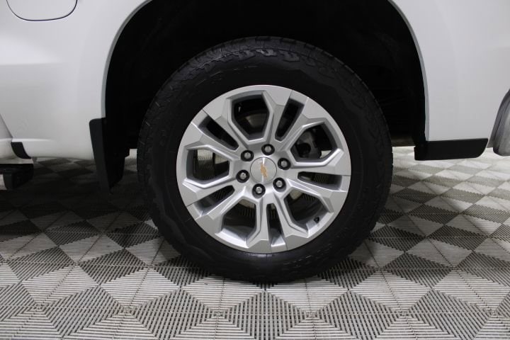 2025 Chevrolet Silverado 1500 LTZ - Photo 53