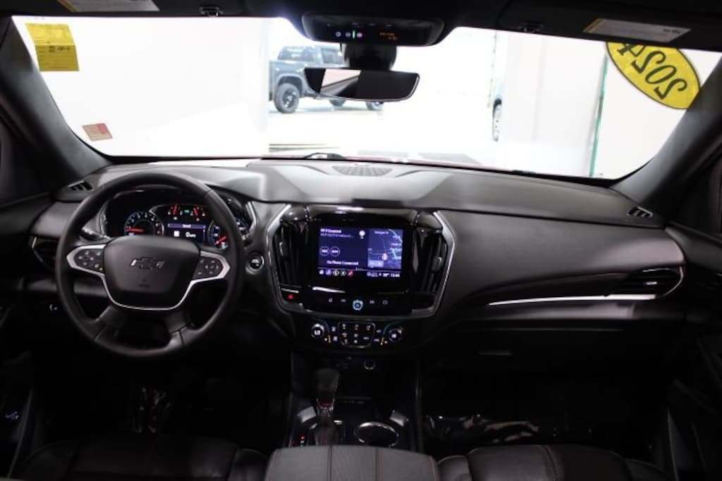 Used 2023 Chevrolet Traverse RS SUV