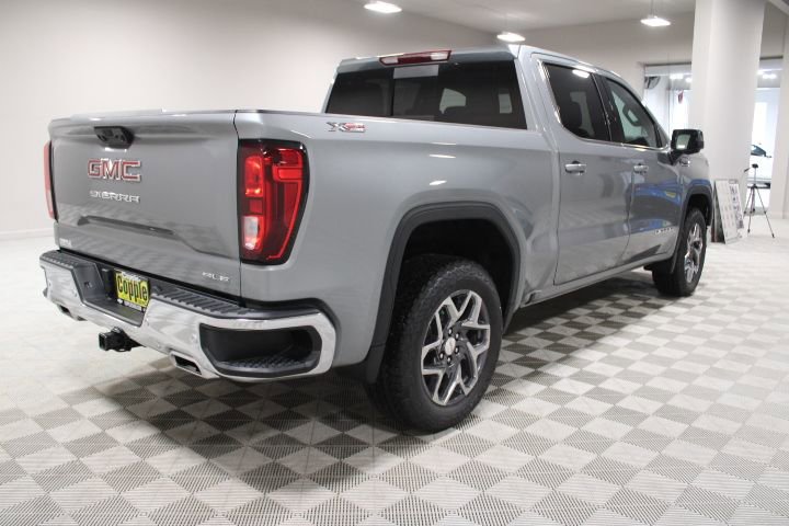 2026 GMC Sierra 1500 SLE - Photo 11