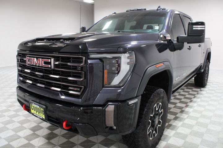 2024 Gmc Sierra 2500 HD AT4X photo 3