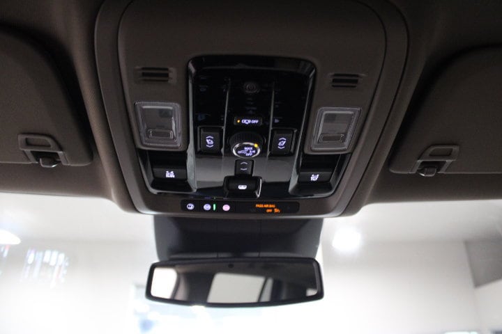 2027 GMC Yukon Denali - Photo 44
