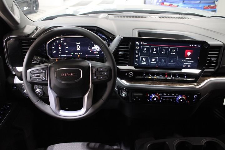 2026 GMC Sierra 1500 SLE - Photo 30