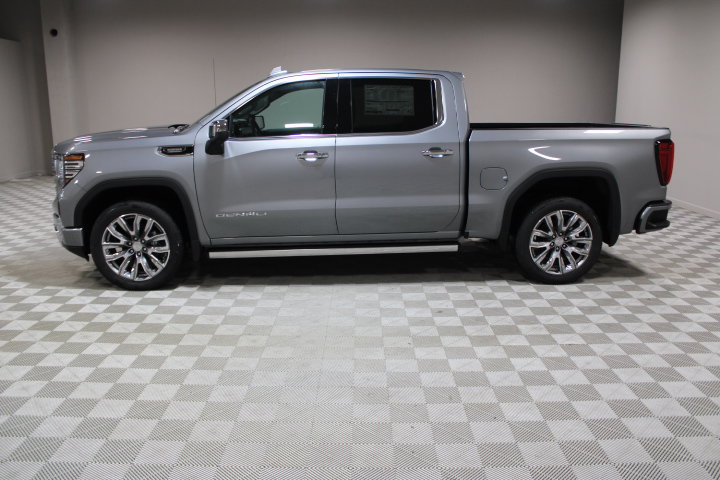 2026 GMC Sierra 1500 Denali - Photo 9