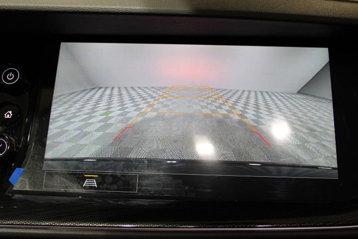 2023 Buick Envision Preferred photo 3