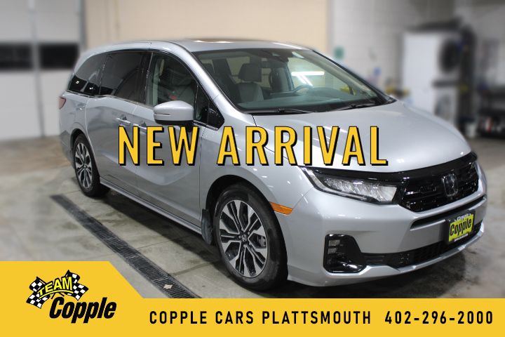 2025 Honda Odyssey Elite's photo