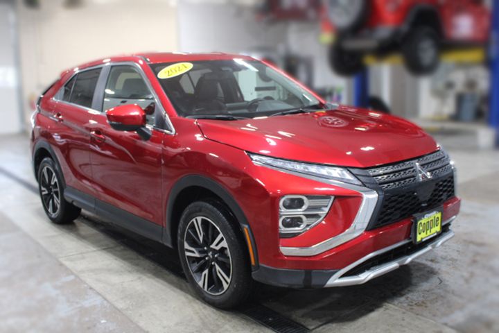 2024 Mitsubishi Eclipse Cross SE photo 2