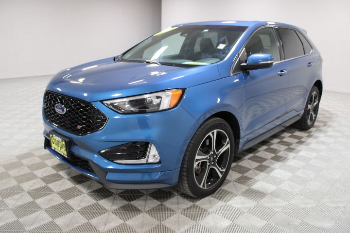 2020 Ford Edge ST photo 3
