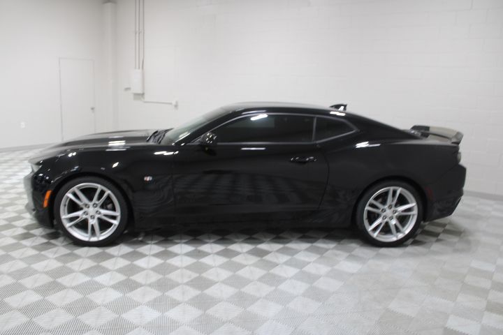 2019 Chevrolet Camaro 1LT photo 3