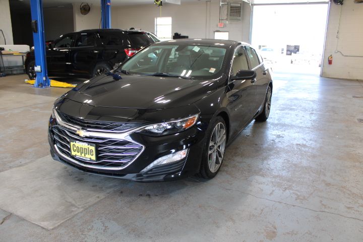 2022 Chevrolet Malibu 1LT photo 3