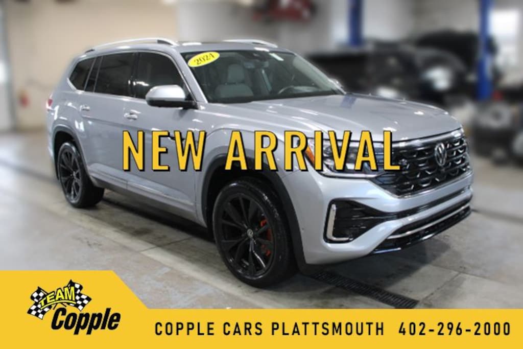 Used 2024 Volkswagen Atlas 2.0T SEL Premium R-Line SUV