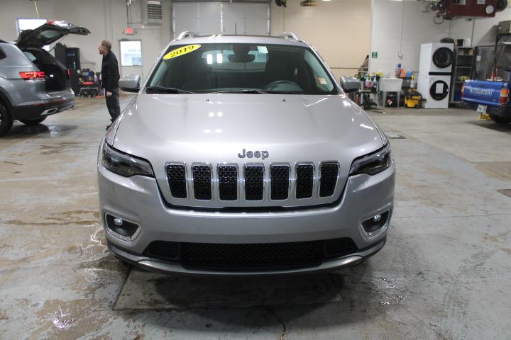 2019 Jeep Cherokee Limited photo 3