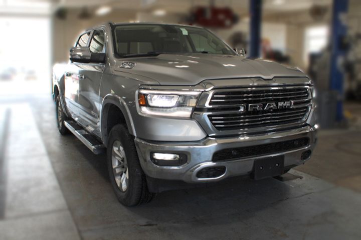 2019 Ram 1500 Laramie photo 2