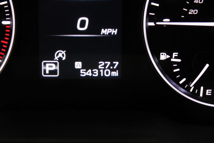 2022 Subaru Outback Premium photo 4