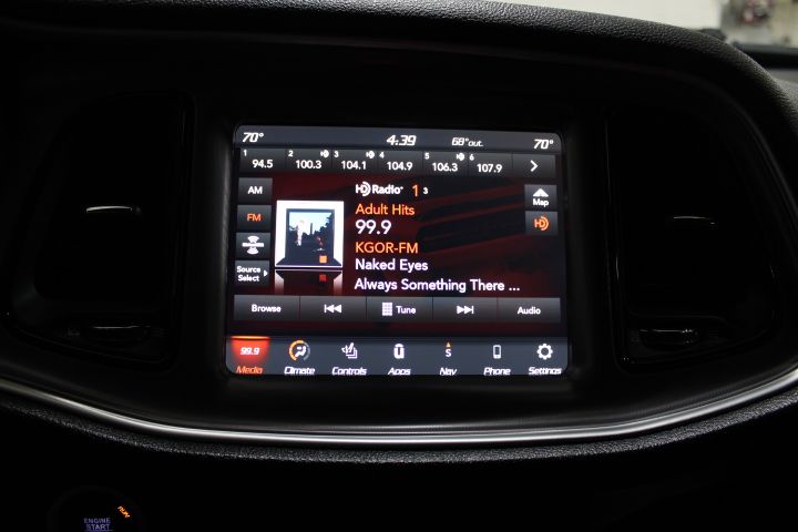 2019 Dodge Challenger GT photo 2