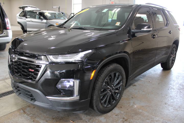 2023 Chevrolet Traverse RS photo 4