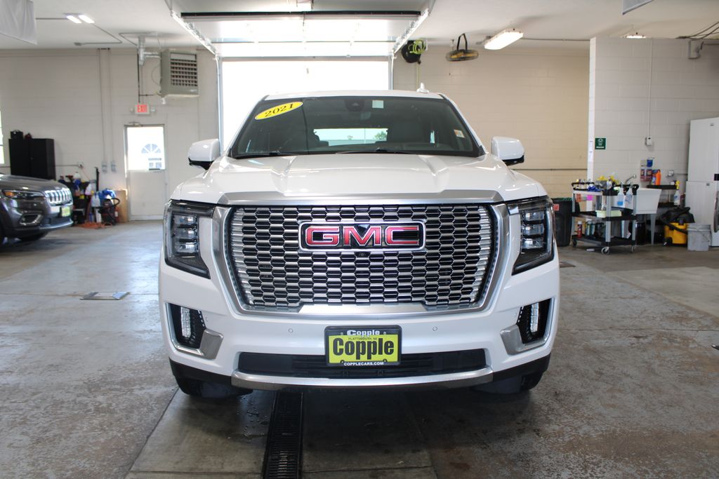 2021 Gmc Yukon Denali photo 3