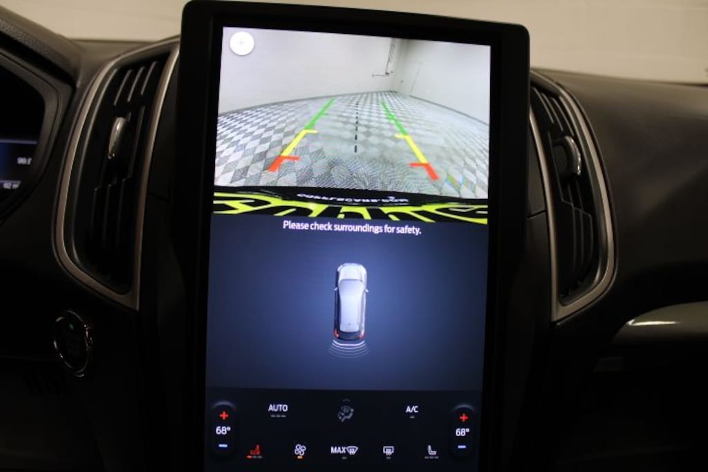 Used 2023 Ford Edge SEL SUV