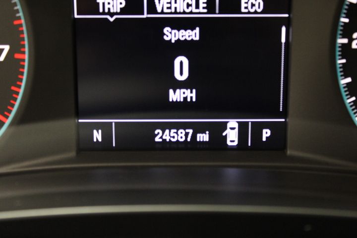 2024 Chevrolet Malibu 1LT photo 4