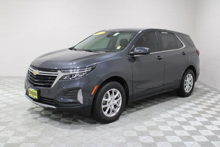 2022 Chevrolet Equinox photo 3