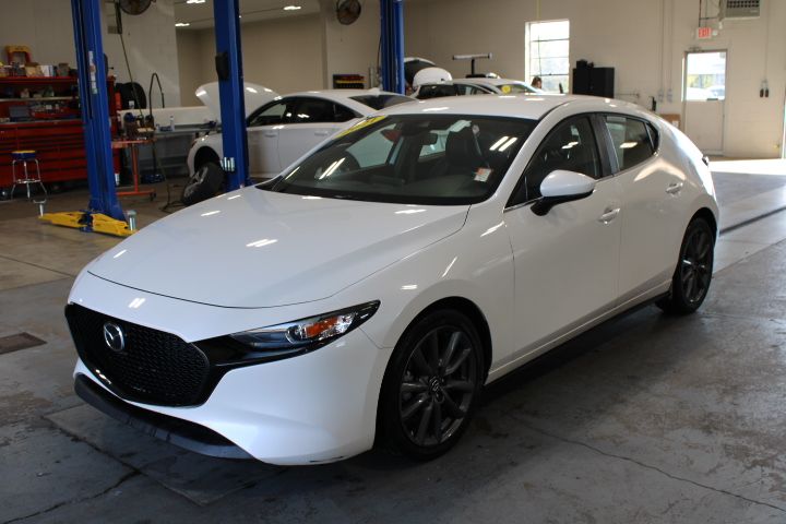 2021 Mazda Mazda3 Select photo 4