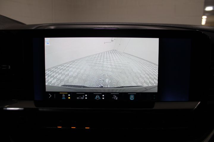 2023 Chevrolet Silverado 1500 RST photo 3