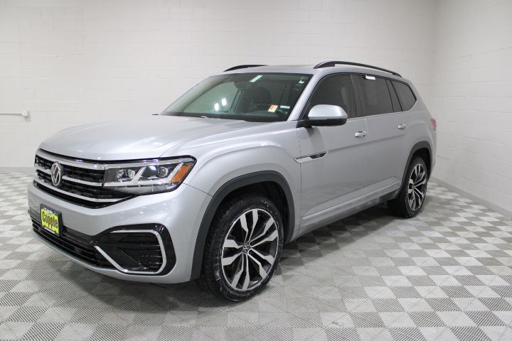 2021 Volkswagen Atlas V6 SE Technology R-Line photo 2