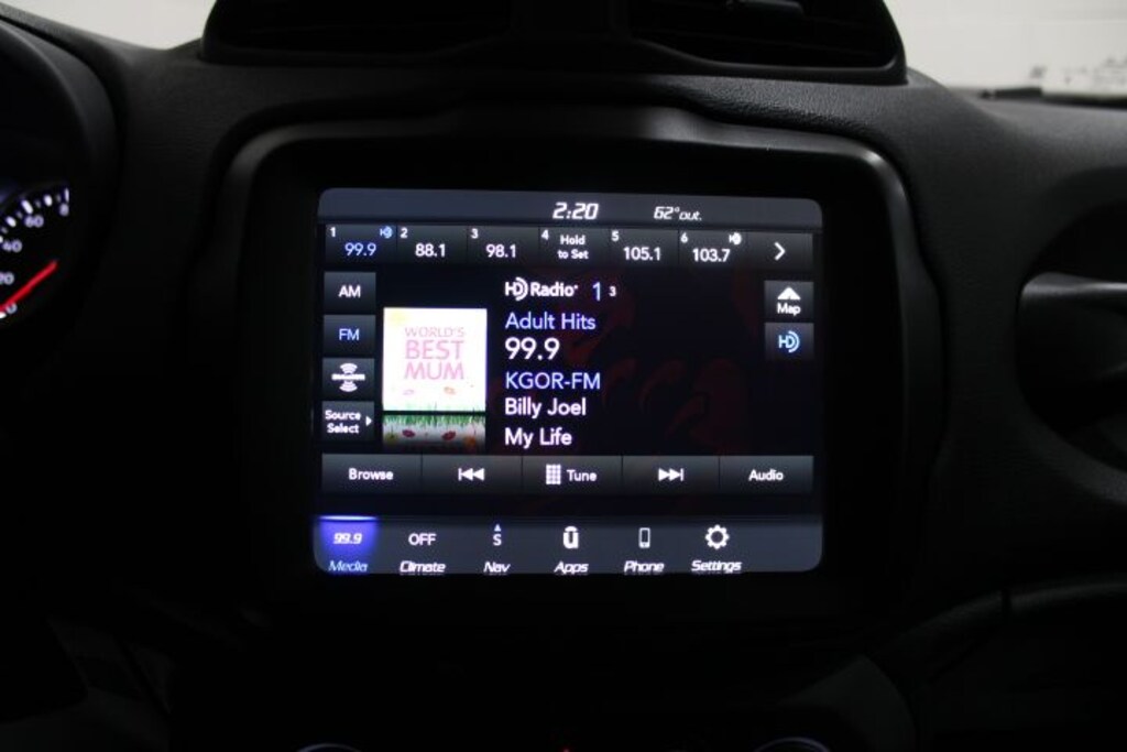 Used 2023 Jeep Renegade Latitude SUV