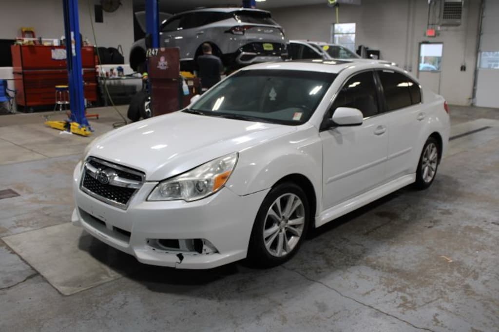 Used 2013 Subaru Legacy 2.5i Limited Sedan