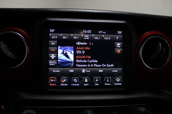 2020 Jeep Wrangler Unlimited Rubicon photo 2