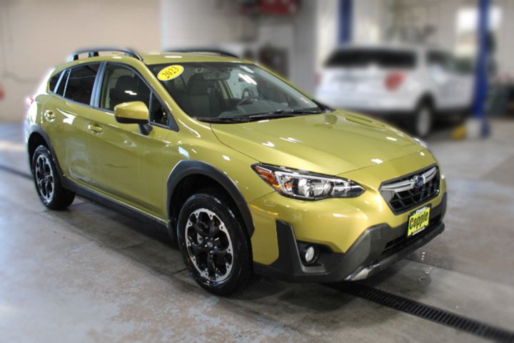 2023 Subaru Crosstrek Premium photo 2