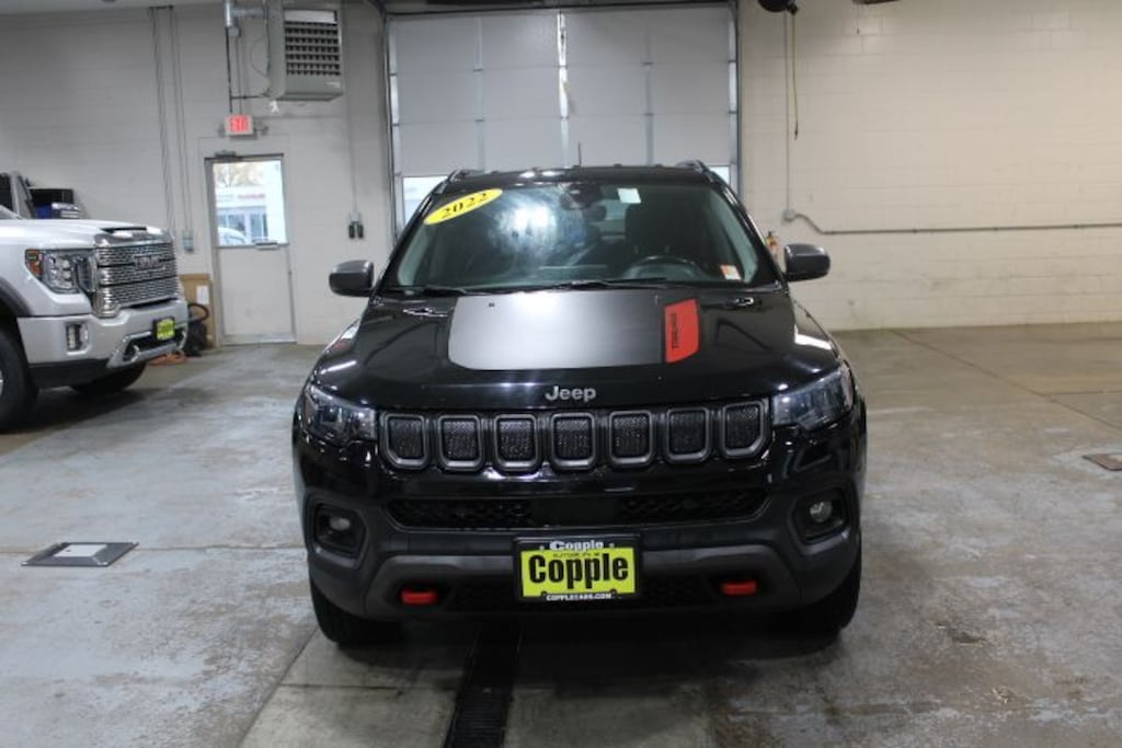 Used 2022 Jeep Compass Trailhawk SUV