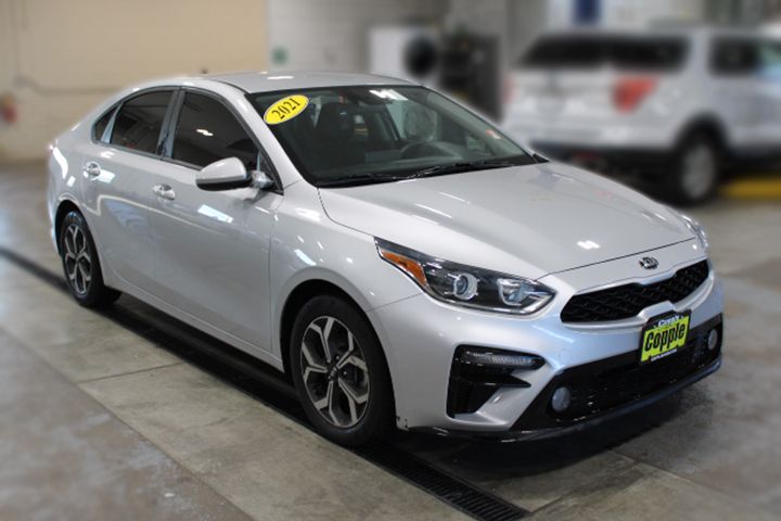 2021 Kia Forte LXS photo 2