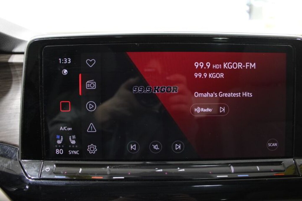 Used 2024 Volkswagen Atlas 2.0T SEL Premium R-Line SUV