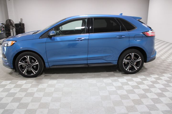 2020 Ford Edge ST photo 4