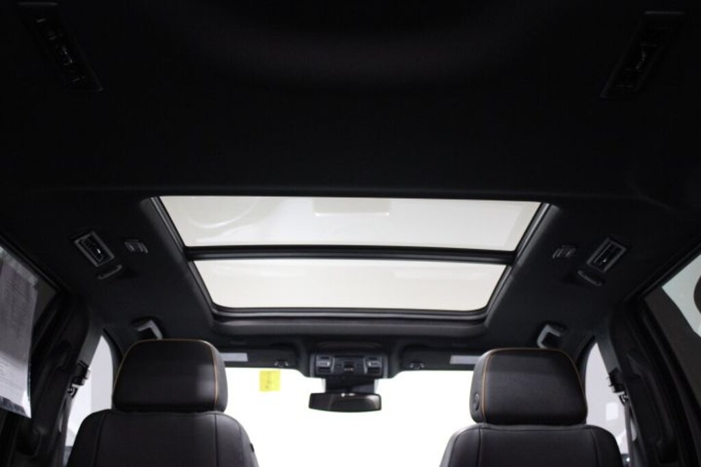 Used 2024 GMC Yukon XL AT4 SUV