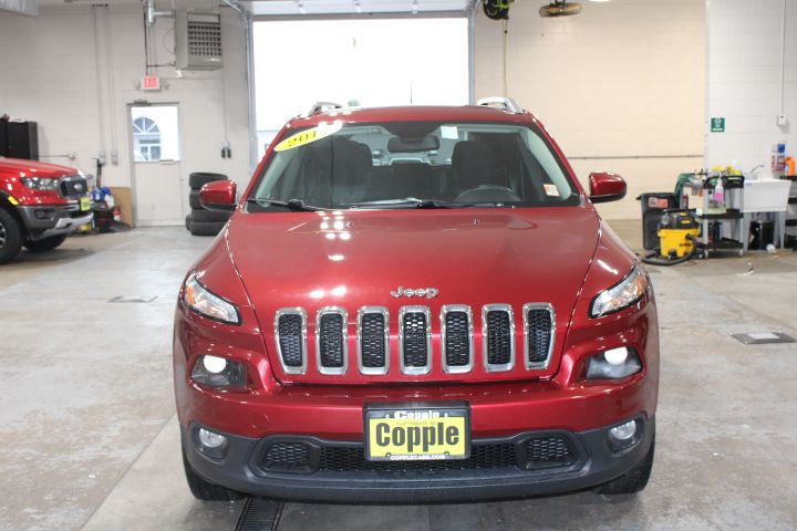 2014 Jeep Cherokee Latitude photo 3