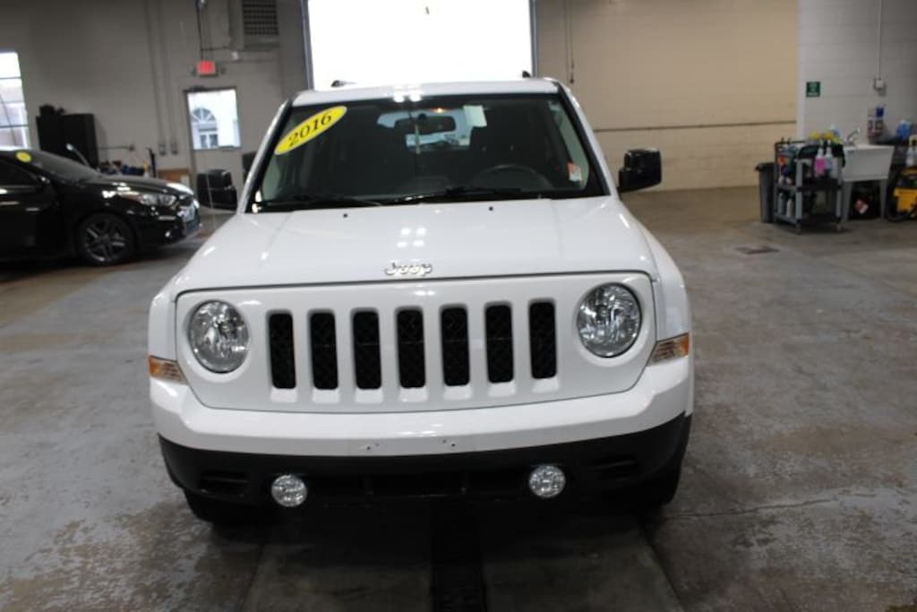 Used 2016 Jeep Patriot Latitude SUV