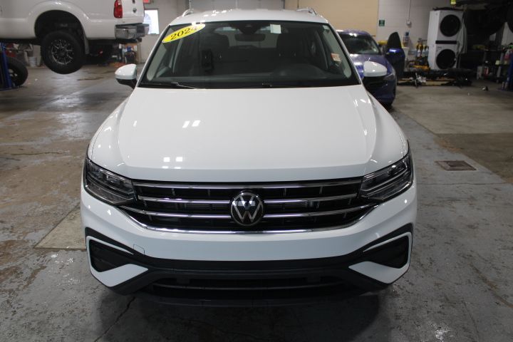 2024 Volkswagen Tiguan SE Wolfsburg Edition photo 3