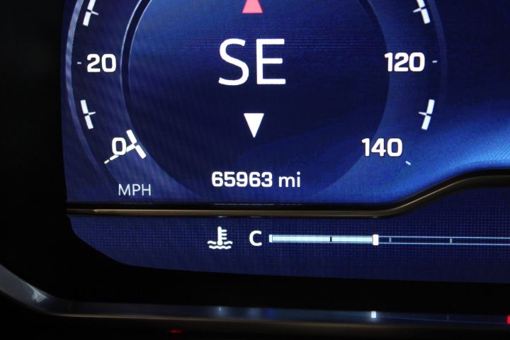 2023 Chevrolet Suburban Premier photo 4