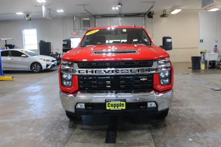 2021 Chevrolet Silverado 2500HD LT photo 3