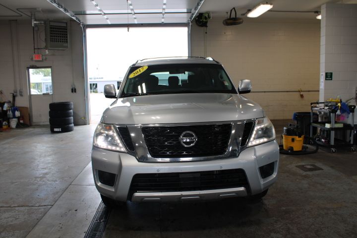 2017 Nissan Armada SV photo 3