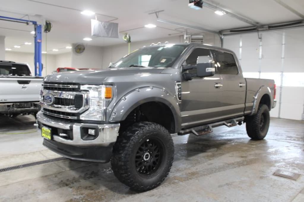 Used 2021 Ford F-250 XLT Truck Crew Cab