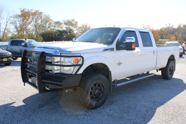 2015 Ford F-350 Lariat photo 2