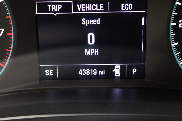 2023 Chevrolet Malibu 1LT photo 4