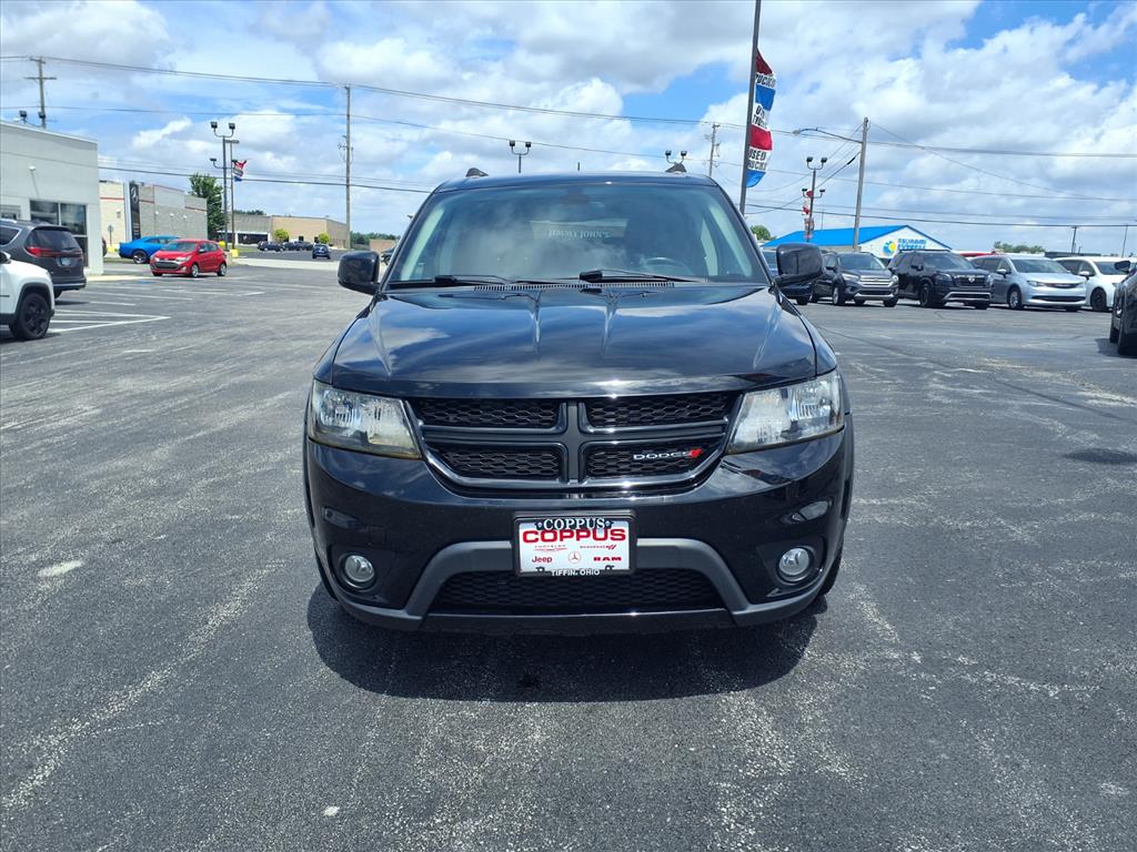 Used 2019 Dodge Journey SE with VIN 3C4PDCBG5KT700987 for sale in Tiffin, OH