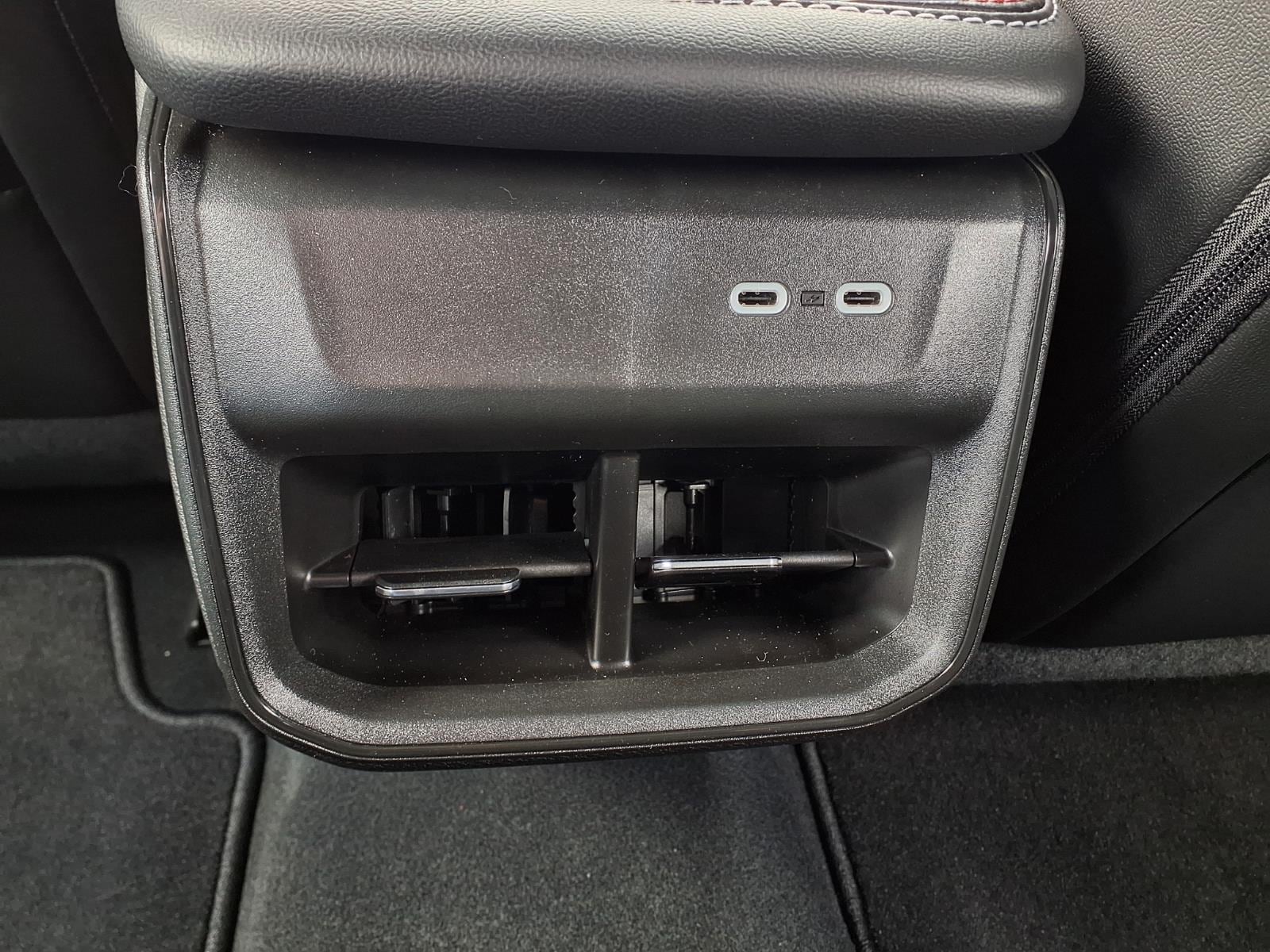 2026 Dodge Charger Scat Pack - Photo 14