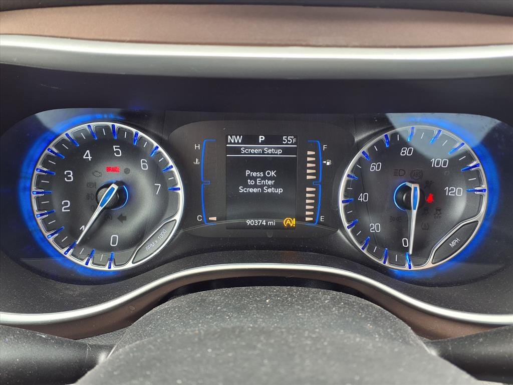 2022 Chrysler Voyager LX - Photo 33