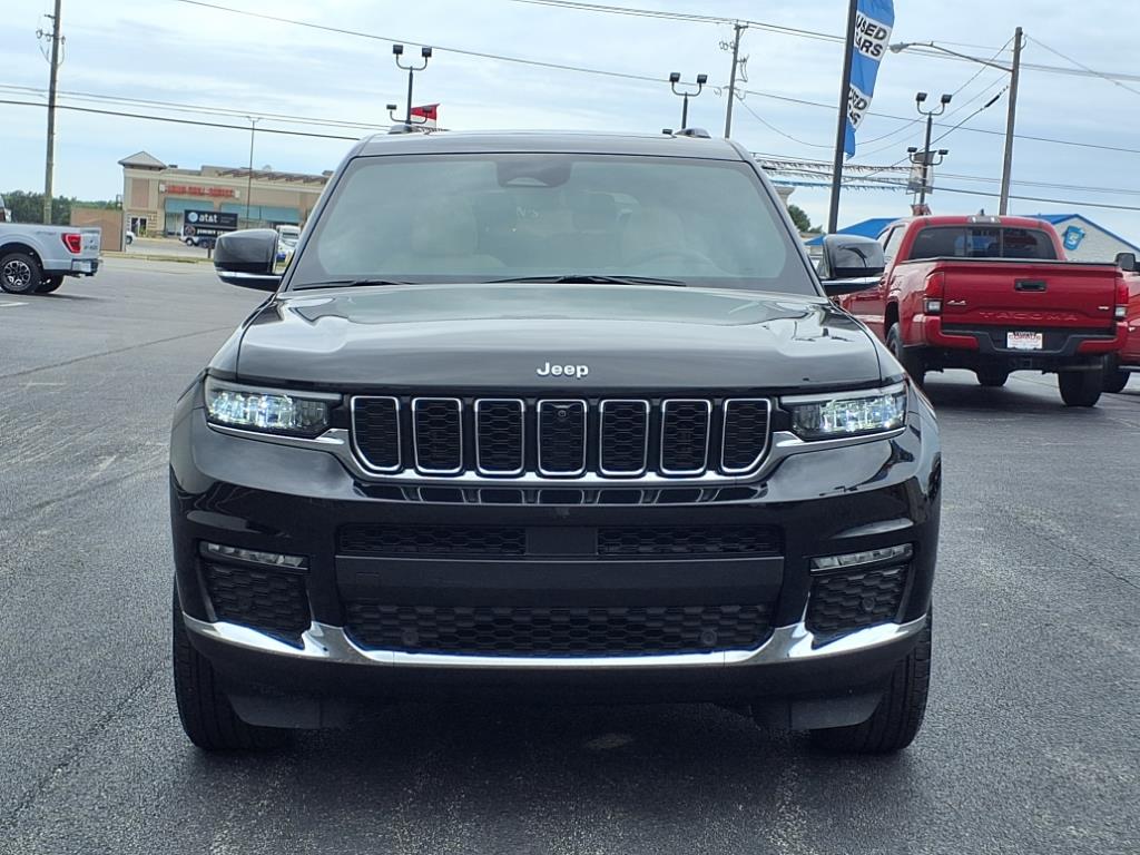 2023 Jeep Grand Cherokee Limited photo 2