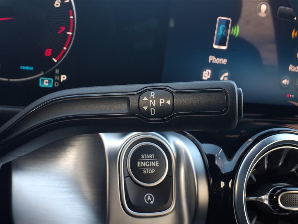 2025 Mercedes-Benz GLB Base - Photo 28