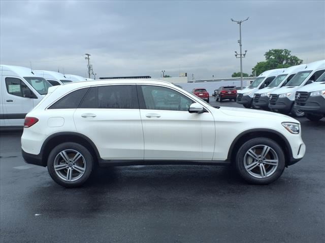 2021 Mercedes Benz GLC 300 4MATIC photo 4